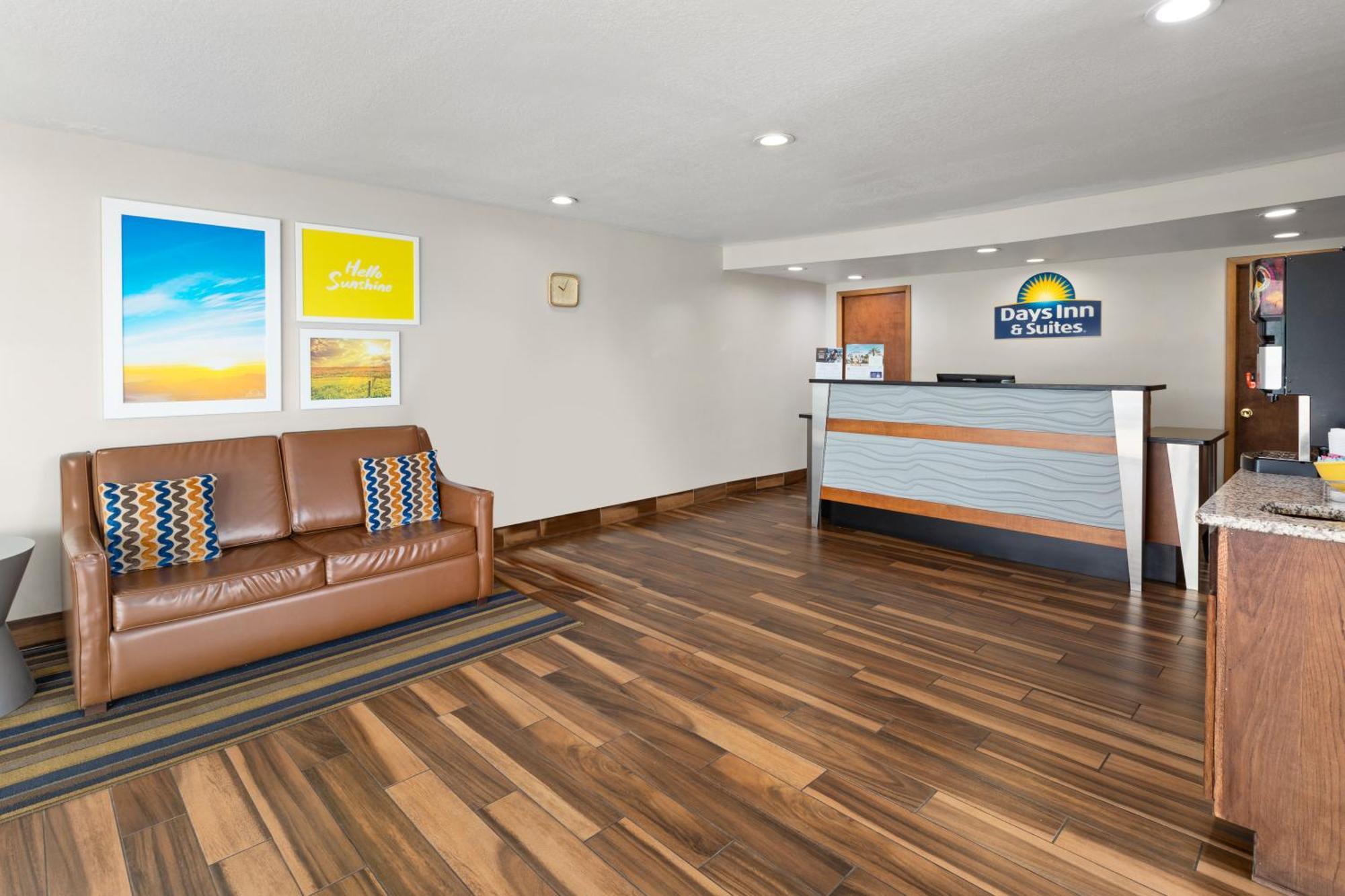 Days Inn By Wyndham Wauseon Dış mekan fotoğraf