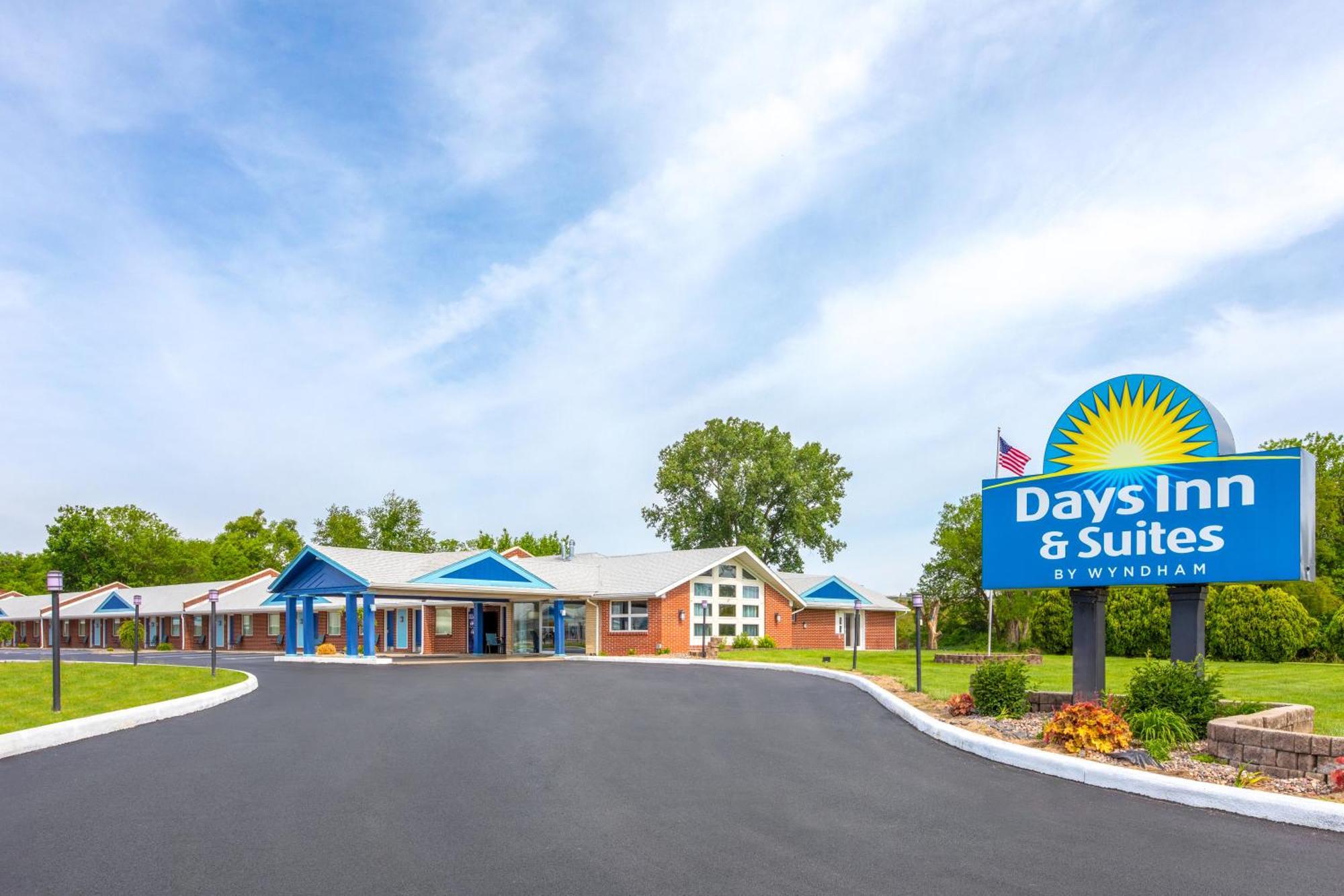 Days Inn By Wyndham Wauseon Dış mekan fotoğraf