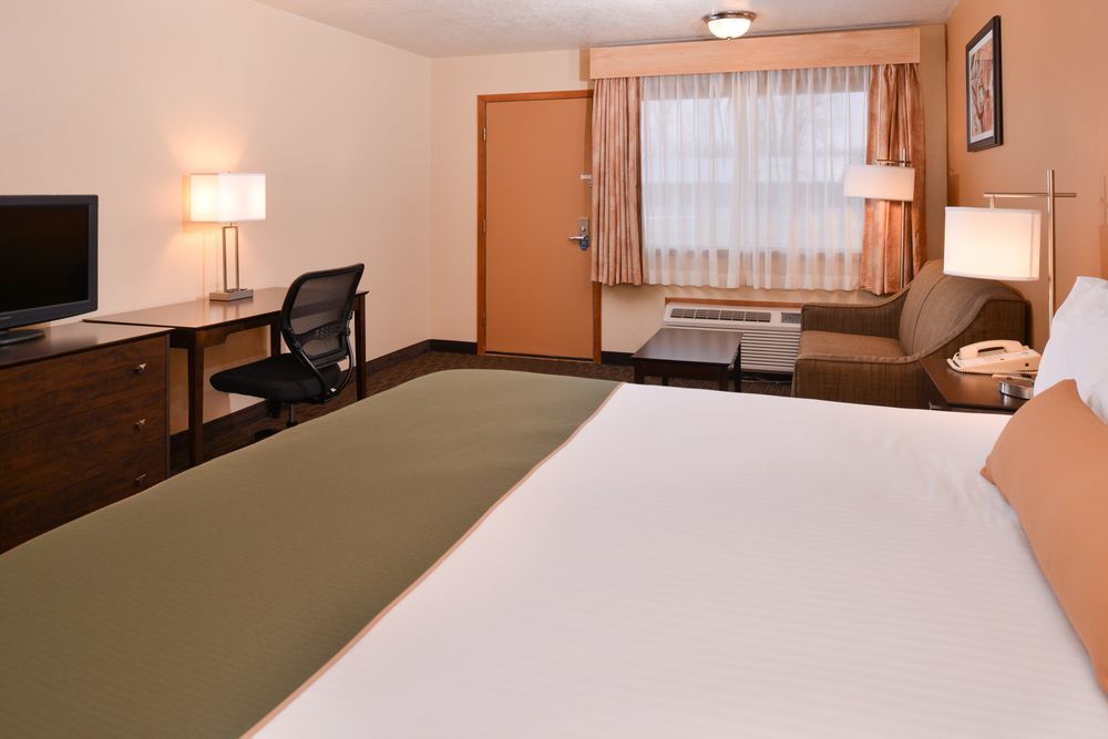 Days Inn By Wyndham Wauseon Dış mekan fotoğraf