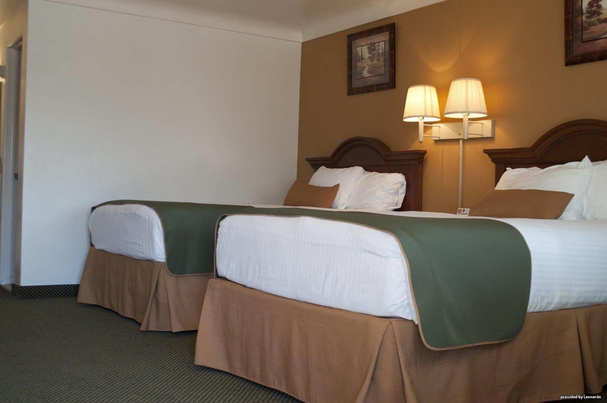 Days Inn By Wyndham Wauseon Dış mekan fotoğraf